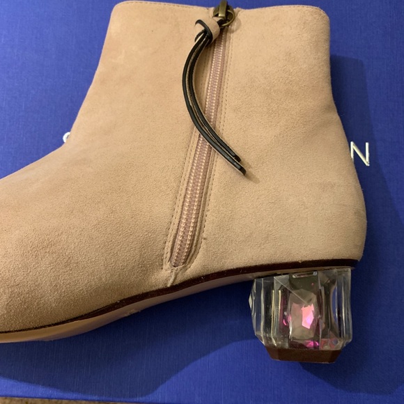Stuart Weitzman suede booties Size 9 - Picture 2 of 3